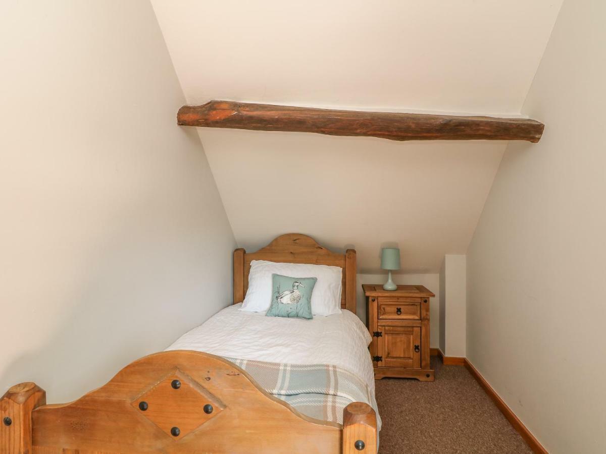 Old Hall Barn 3 Church Stretton Extérieur photo
